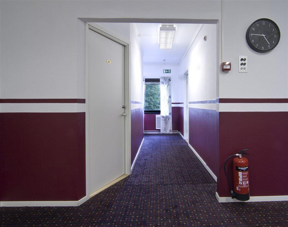 Hostel 10 กอเทนเบิร์ก ภายนอก รูปภาพ